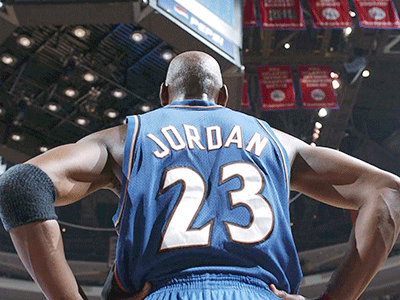 值得托付的人！NBA指环王比尔拉塞尔曾希望邓肯做他的扶柩人！